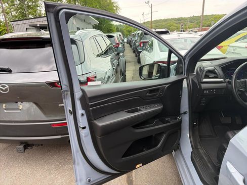 Used 2024 Honda Odyssey Sport image 16