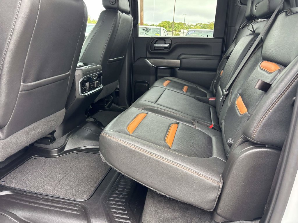 Used 2023 GMC Sierra 2500 AT4 AWD/4WD image 11