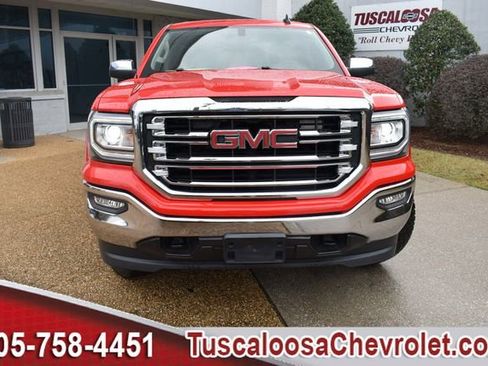 Used 2018 GMC Sierra 1500 SLT w/ Suspension Package, Off-Road image 4
