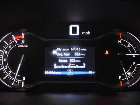 Used 2017 Honda Pilot Touring image 16