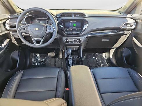 Used 2023 Chevrolet TrailBlazer ACTIV w/ Convenience Package FWD image 18