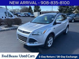 Used 2016 Ford Escape SE w/ Equipment Group 201A video 3