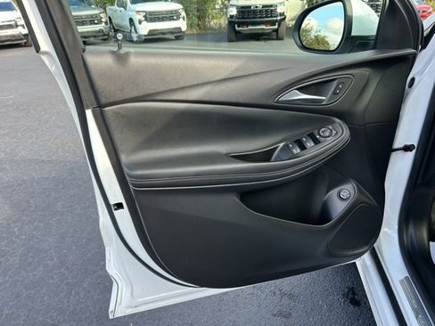 Used 2023 Buick Encore GX Select w/ Sport Touring Package image 12