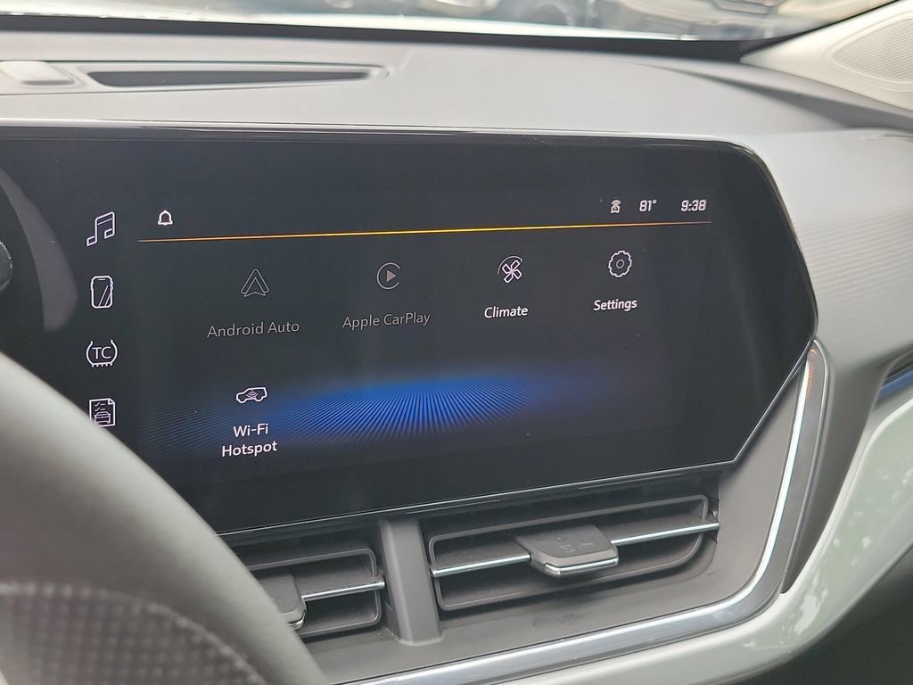 Used 2025 Chevrolet Trax LT FWD image 31