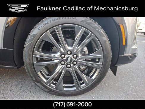 New 2025 Cadillac Optiq Sport 2 image 9