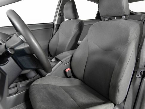 Used 2011 Toyota Prius Two image 16