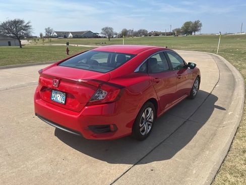 Used 2017 Honda Civic LX image 3