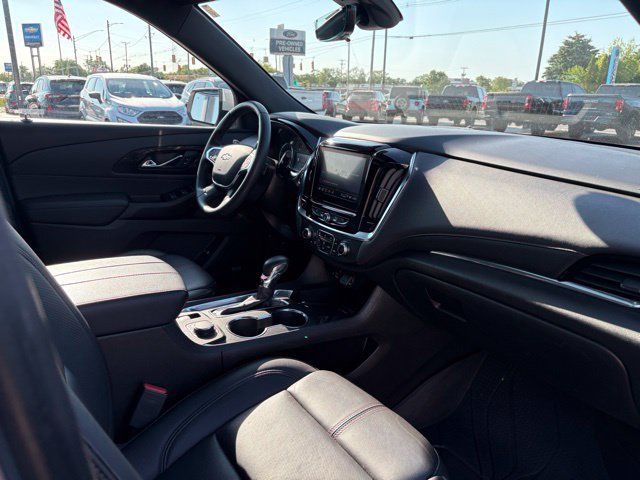 Used 2023 Chevrolet Traverse RS AWD/4WD image 14