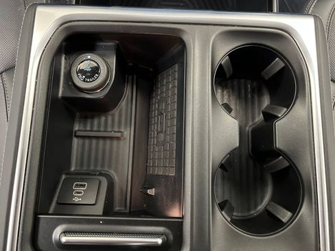 Used 2025 Ford Expedition Max Platinum AWD/4WD image 59
