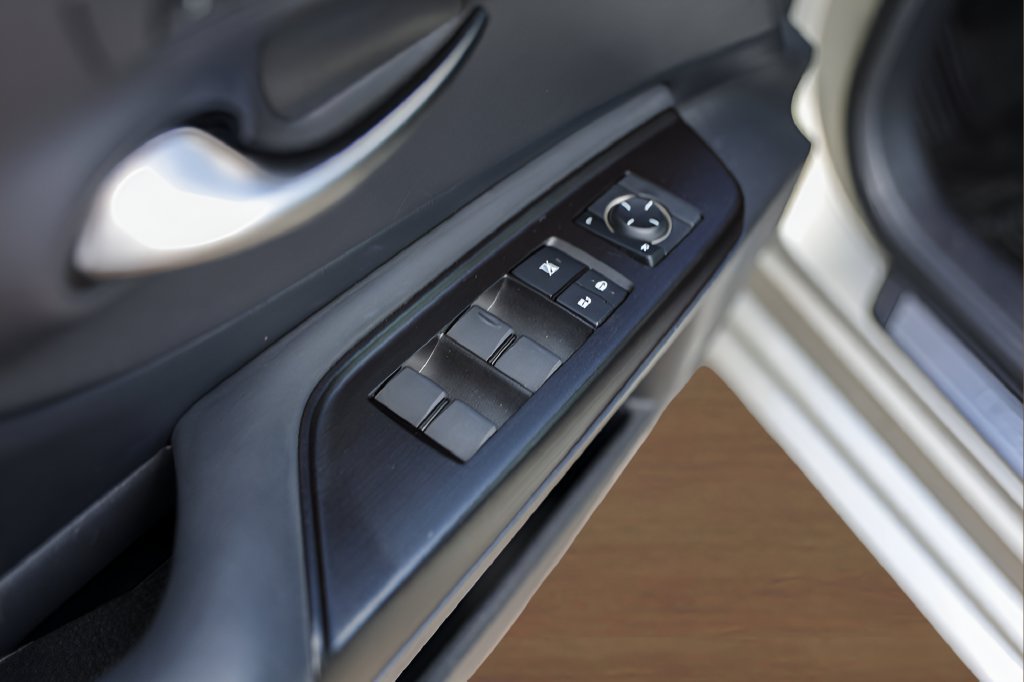 Used 2019 Lexus ES 350 w/ Premium Package FWD image 22
