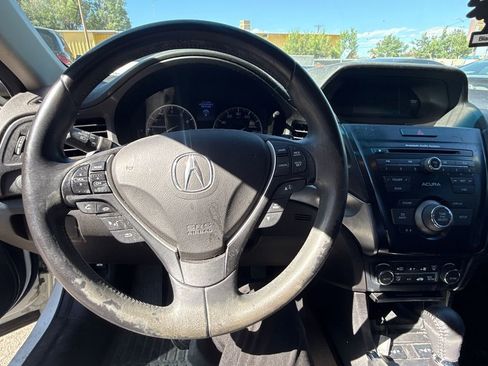 Used 2015 Acura ILX FWD image 10