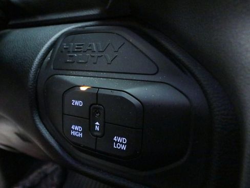 Used 2025 RAM 2500 Laramie w/ Night Edition AWD/4WD image 19