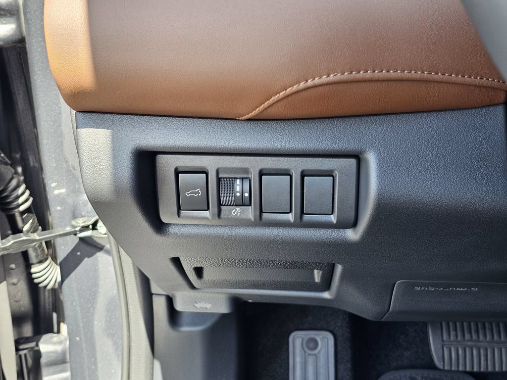 New 2026 Subaru Outback Touring AWD/4WD image 24