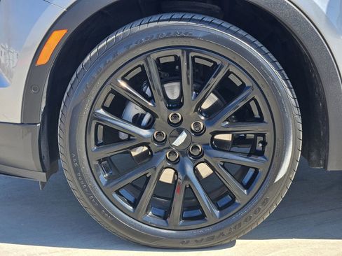 Used 2023 Cadillac XT4 Sport w/ LPO, Onyx Lite Package image 12