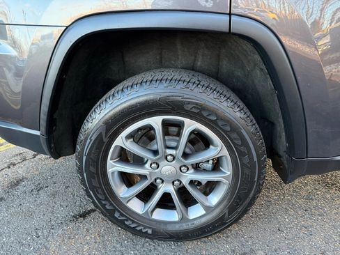 Used 2014 Jeep Grand Cherokee Limited image 37