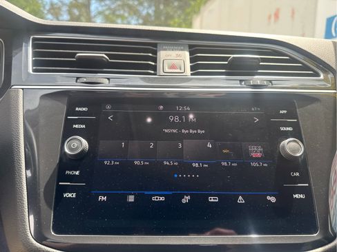 Used 2024 Volkswagen Tiguan S image 23