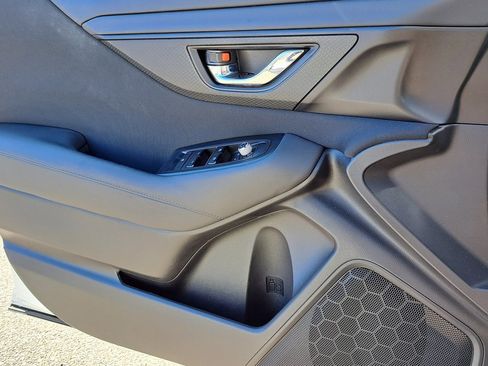 Used 2024 Subaru Outback Premium image 23