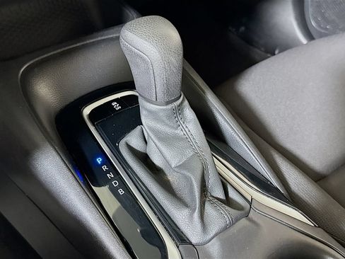Used 2024 Toyota Corolla LE FWD image 15