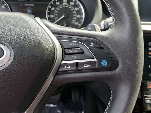 Used 2023 INFINITI QX50 Luxe AWD/4WD image 25