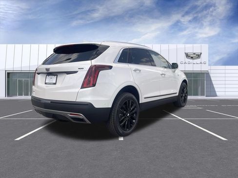 New 2026 Cadillac XT5 Premium Luxury w/ LPO, ONYX Package AWD/4WD image 8