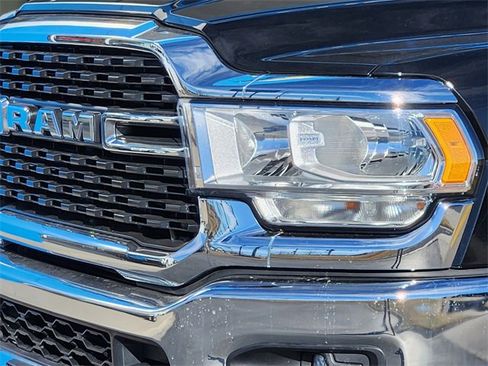 Used 2024 RAM 3500 Big Horn image 11