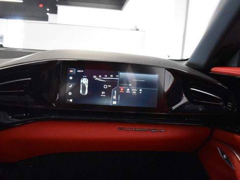 Used 2025 Ferrari Purosangue image 24