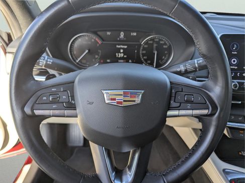 Used 2023 Cadillac CT4 Luxury image 30