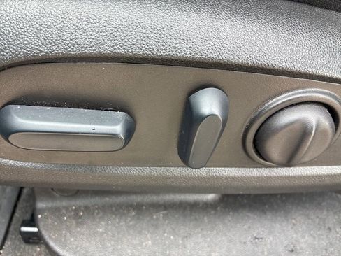 Used 2024 Chevrolet Blazer LT w/ Convenience Package image 7