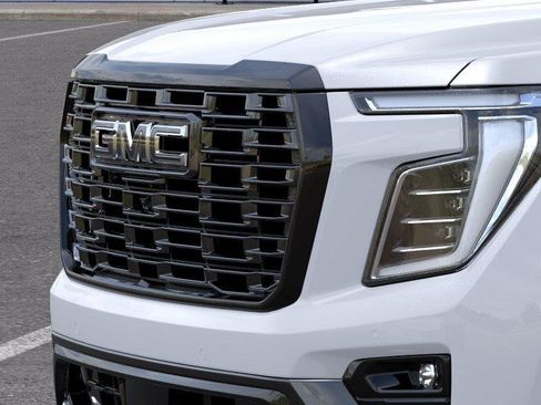 New 2026 GMC Yukon Denali Ultimate w/ LPO, Floor Liner Package AWD/4WD image 16