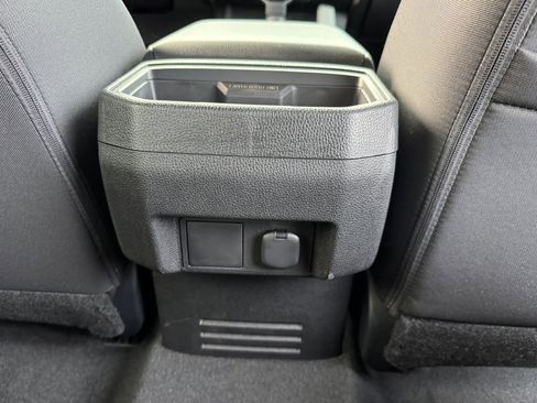 New 2025 Toyota Tacoma SR5 image 7