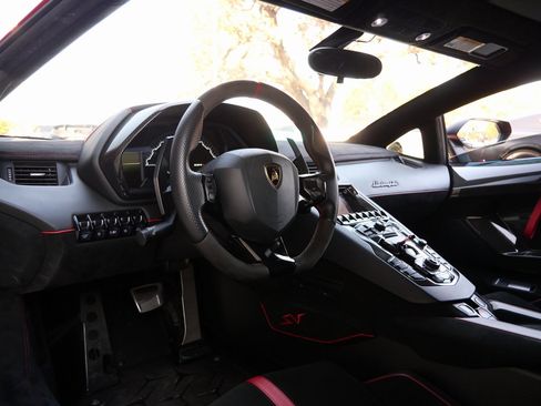 Used 2016 Lamborghini Aventador LP 750-4 Superveloce image 7