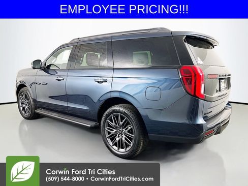 New 2026 Ford Expedition Platinum AWD/4WD image 11