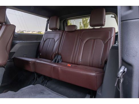 Used 2024 Ford Expedition Max Limited image 15