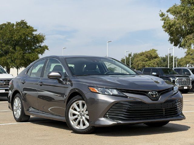 Used 2020 Toyota Camry LE FWD image 2