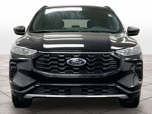 Certified 2023 Ford Escape ST-Line w/ Tech Pack #1 image 3