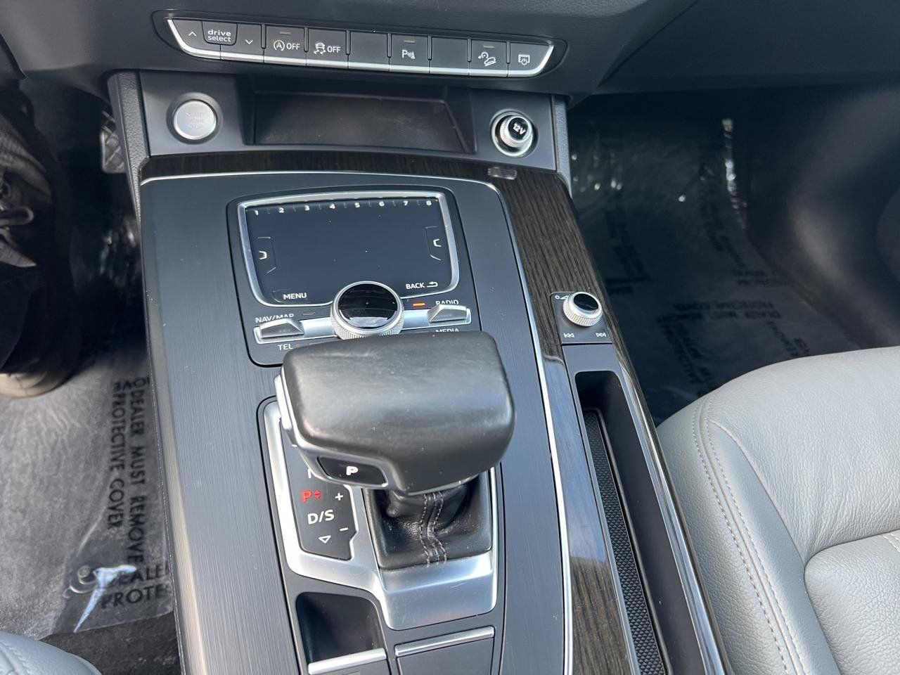Used 2018 Audi Q5 2.0T Premium Plus w/ Premium Plus Package AWD/4WD image 27