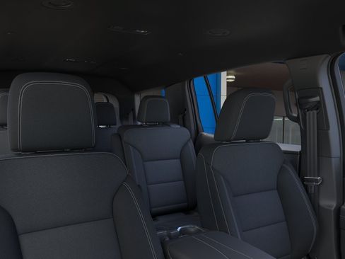 New 2026 Chevrolet Traverse LT FWD image 24