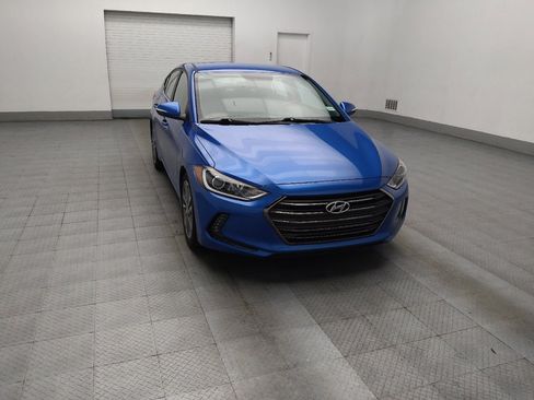 Used 2018 Hyundai Elantra Limited image 13