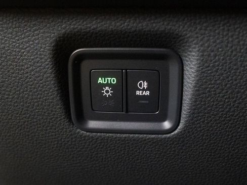 New 2026 Porsche Cayenne S image 24