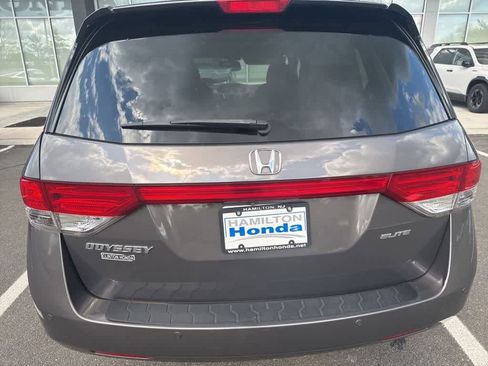 Used 2016 Honda Odyssey Touring Elite image 5