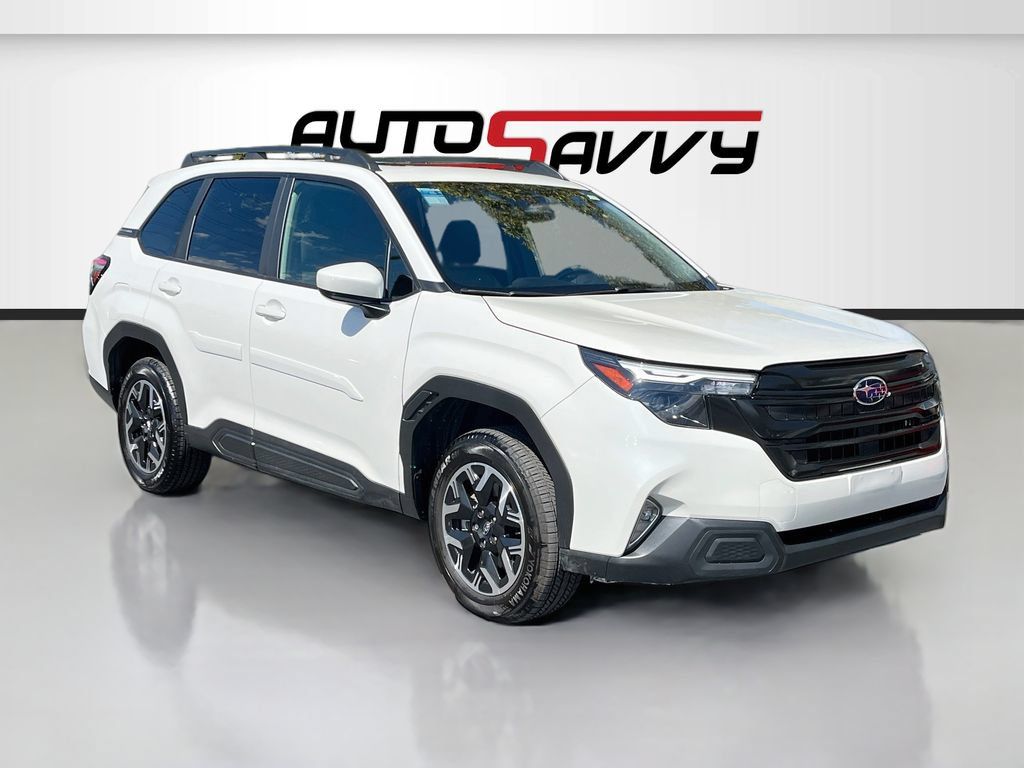 Used 2025 Subaru Forester Premium w/ Convenience Package #1 AWD/4WD image 1