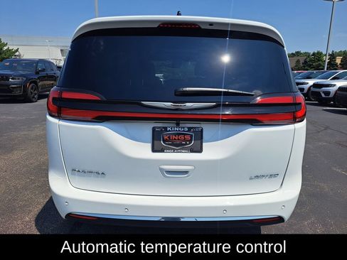 Certified 2026 Chrysler Pacifica Limited FWD image 5