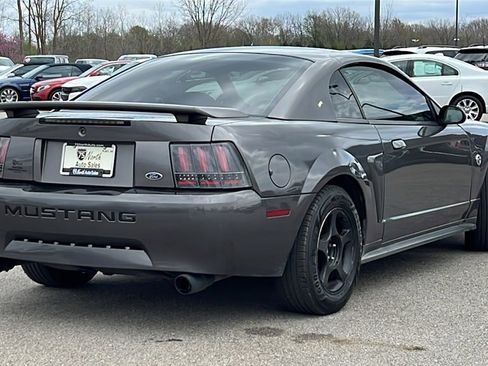 Used 2004 Ford Mustang Coupe image 5