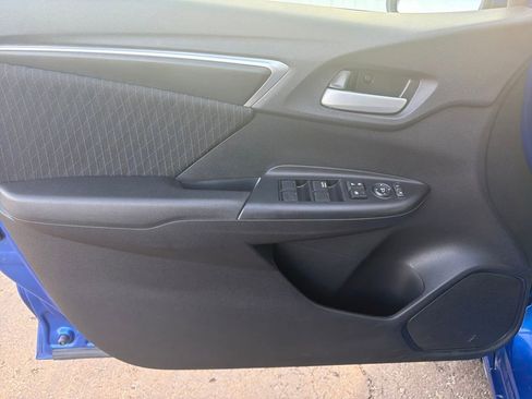 Used 2020 Honda Fit EX image 10