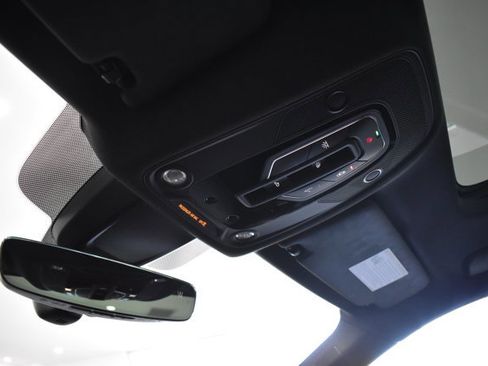 Certified 2025 Audi SQ5 Premium Plus w/ Premium Plus Package image 40