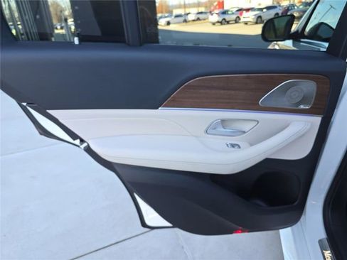 Used 2026 Mercedes-Benz GLE 450 4MATIC image 15