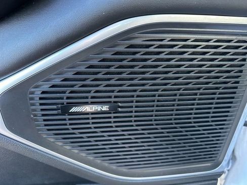 Used 2023 Jeep Wagoneer L Series II image 19