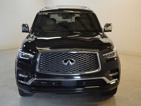 Used 2021 INFINITI QX80 Sensory w/ All-Season Package AWD/4WD image 8