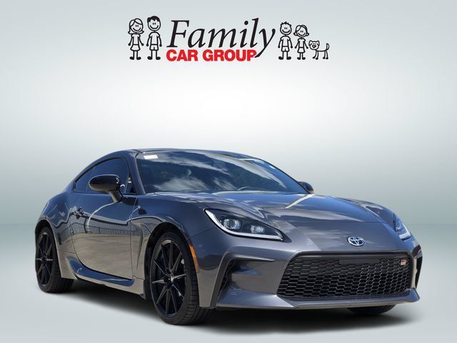Certified 2023 Toyota GR86 Premium RWD image 2
