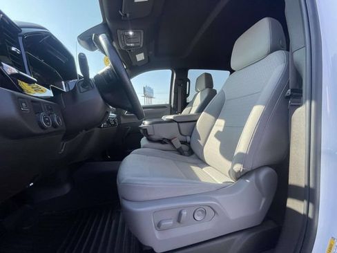 Used 2025 Chevrolet Silverado 1500 LT RWD image 17